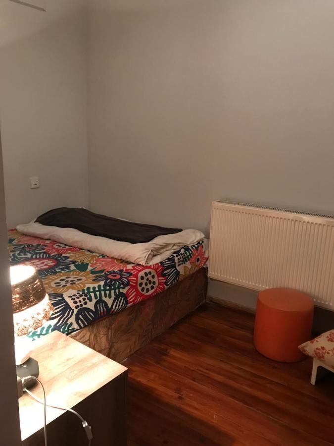 Brobro Hostel ティビリシ エクステリア 写真