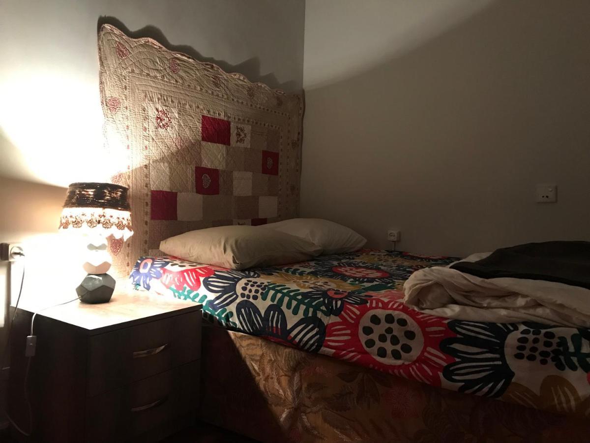 Brobro Hostel ティビリシ エクステリア 写真