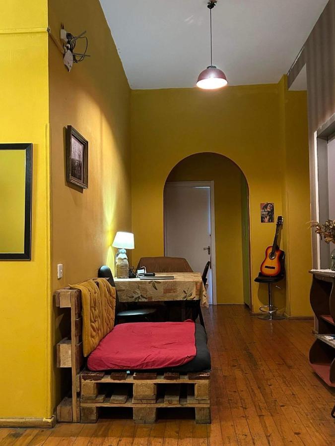Brobro Hostel ティビリシ エクステリア 写真
