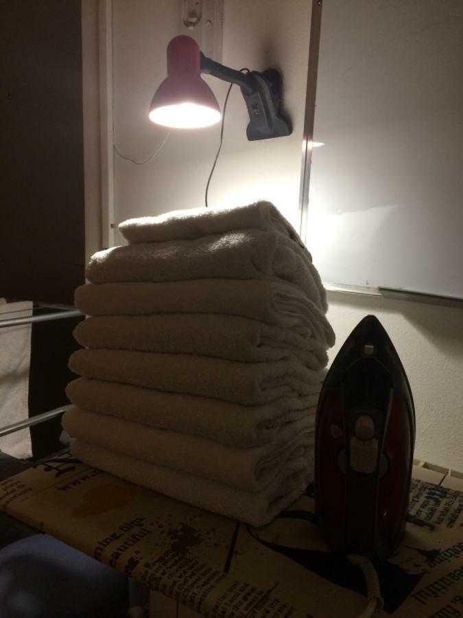 Brobro Hostel ティビリシ エクステリア 写真