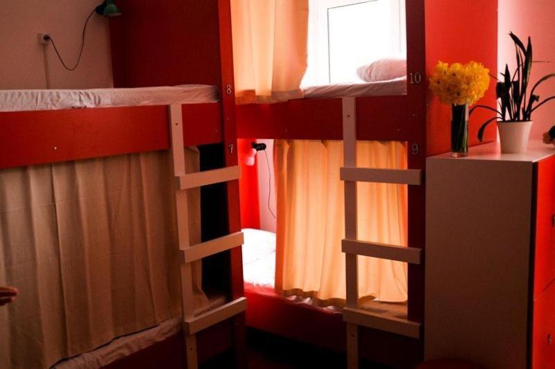 Brobro Hostel ティビリシ エクステリア 写真